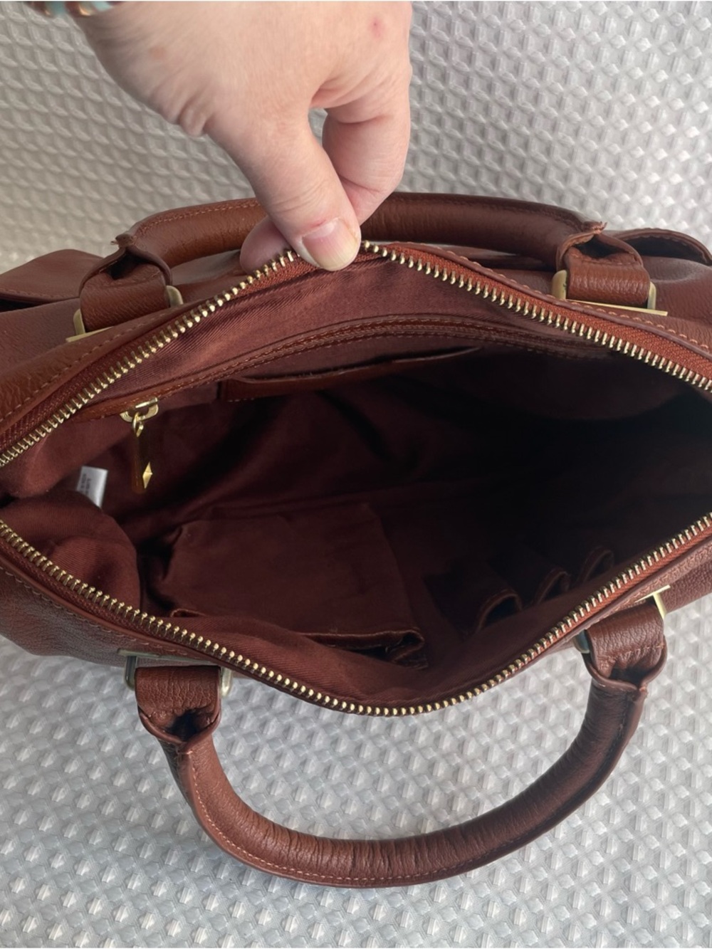 Rich Brown RACHEL ROY Leather Handbag w/ Gold Toned Hardware  Doctor Style #766 - Picture 8 of 10